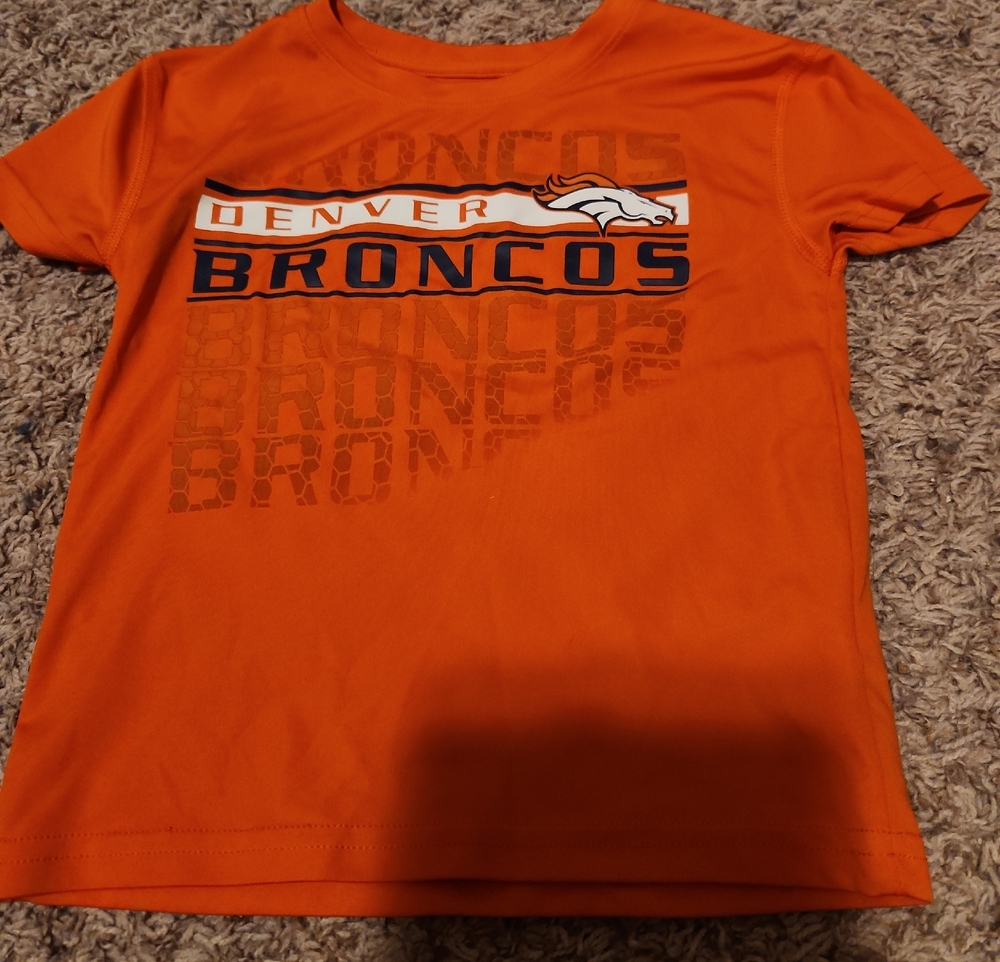 Denver Broncos Kids' Orange Graphic Tee